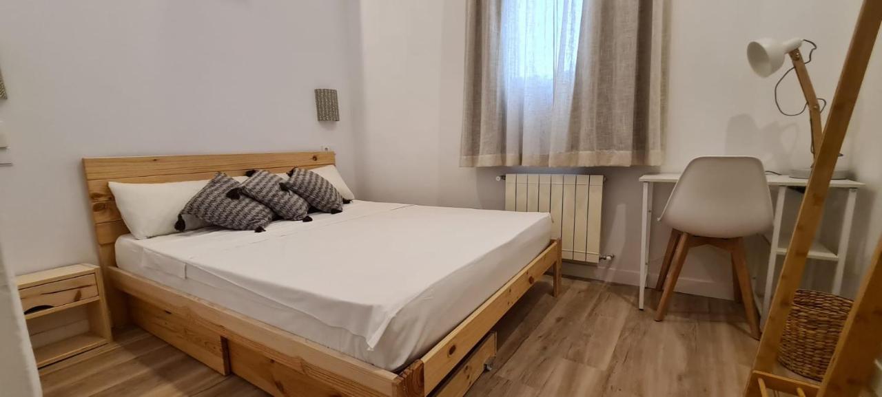 Hostal Andrea Sol Madrid Eksteriør billede