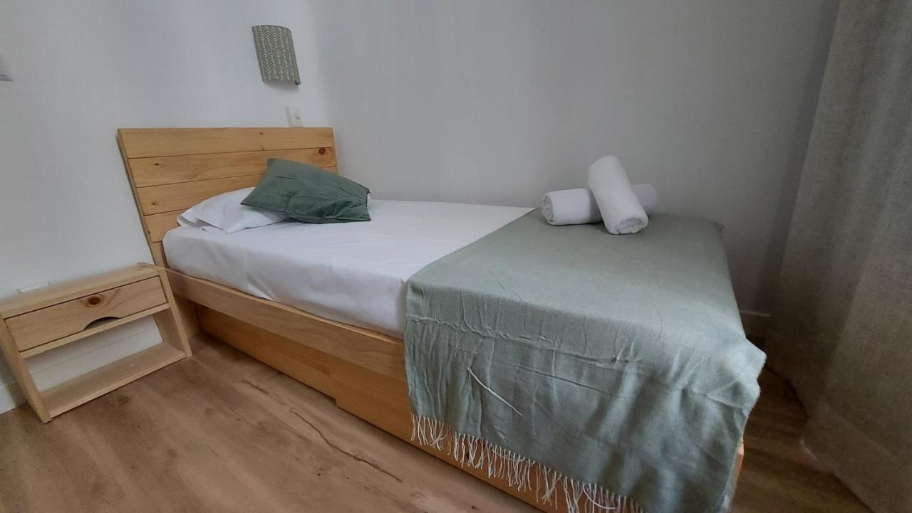 Hostal Andrea Sol Madrid Eksteriør billede