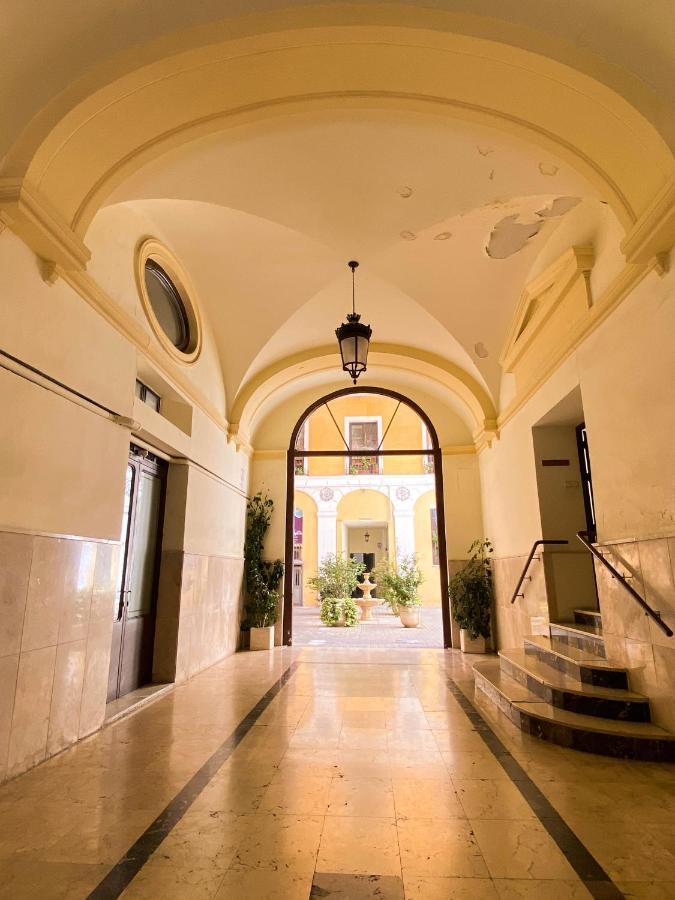 Hostal Andrea Sol Madrid Eksteriør billede