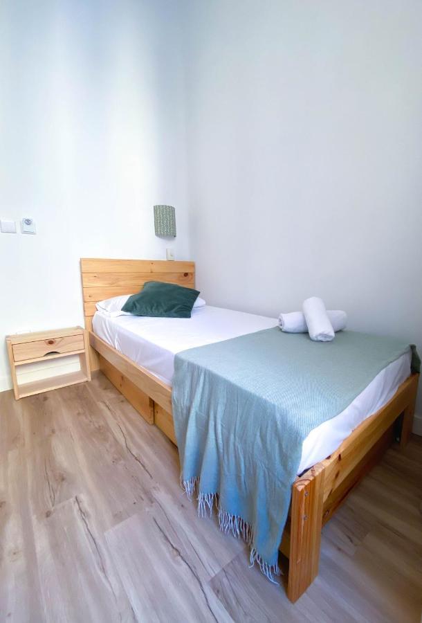 Hostal Andrea Sol Madrid Eksteriør billede