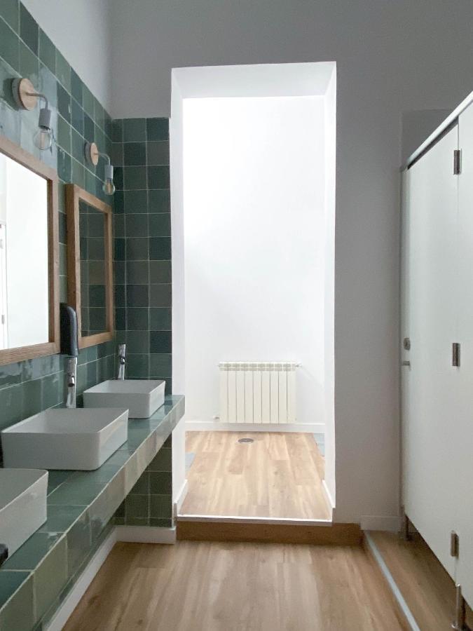 Hostal Andrea Sol Madrid Eksteriør billede