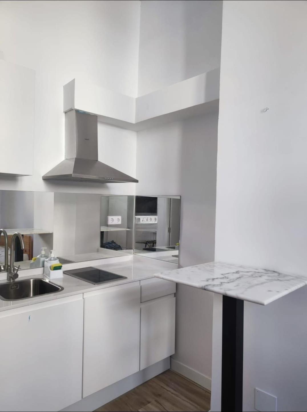 Hostal Andrea Sol Madrid Eksteriør billede